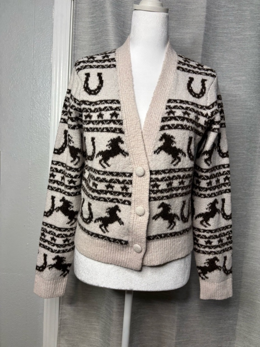 Nicole Miller Beige & Brown Horse Motif Button Cardigan